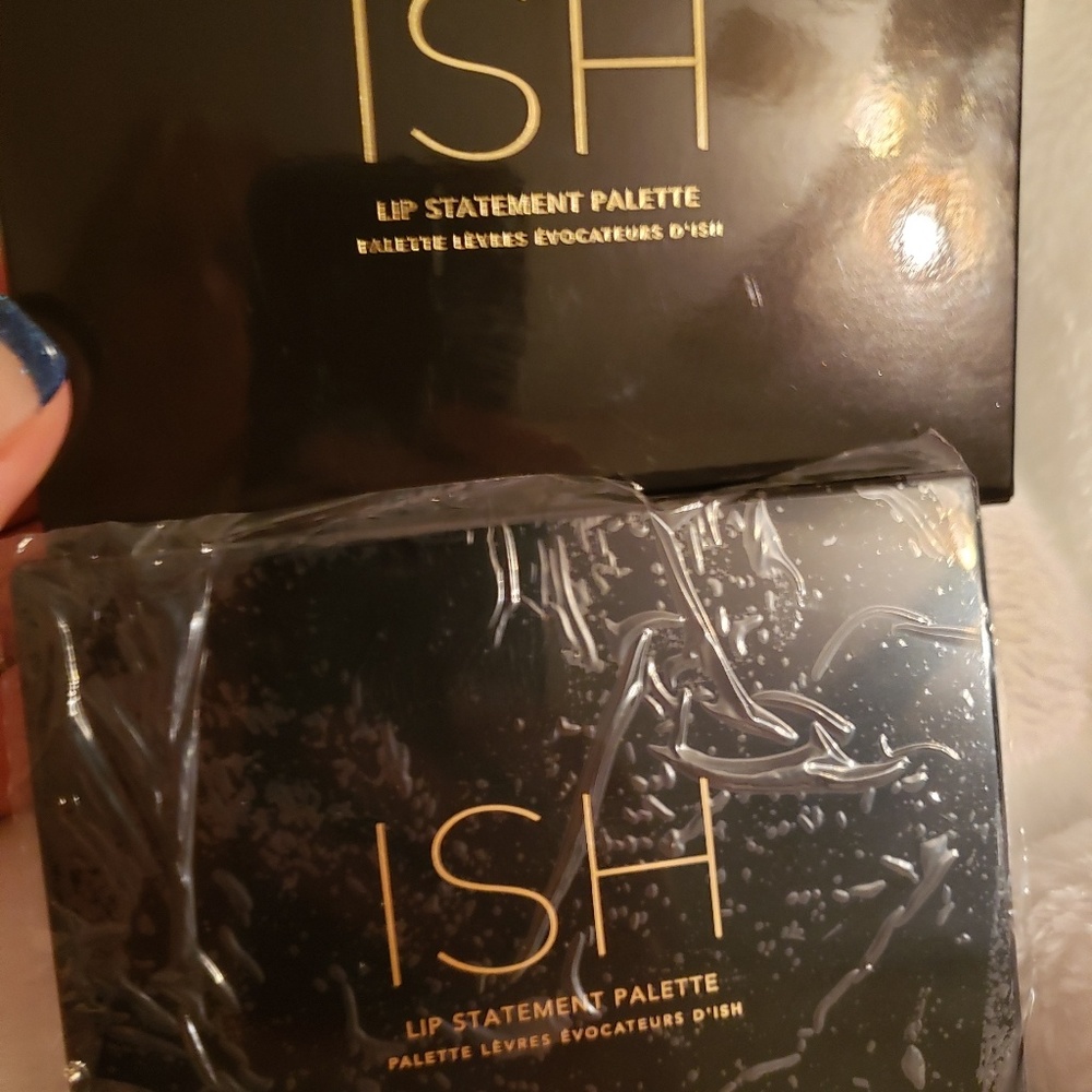Ish lip statement palette - Picture 3 of 5